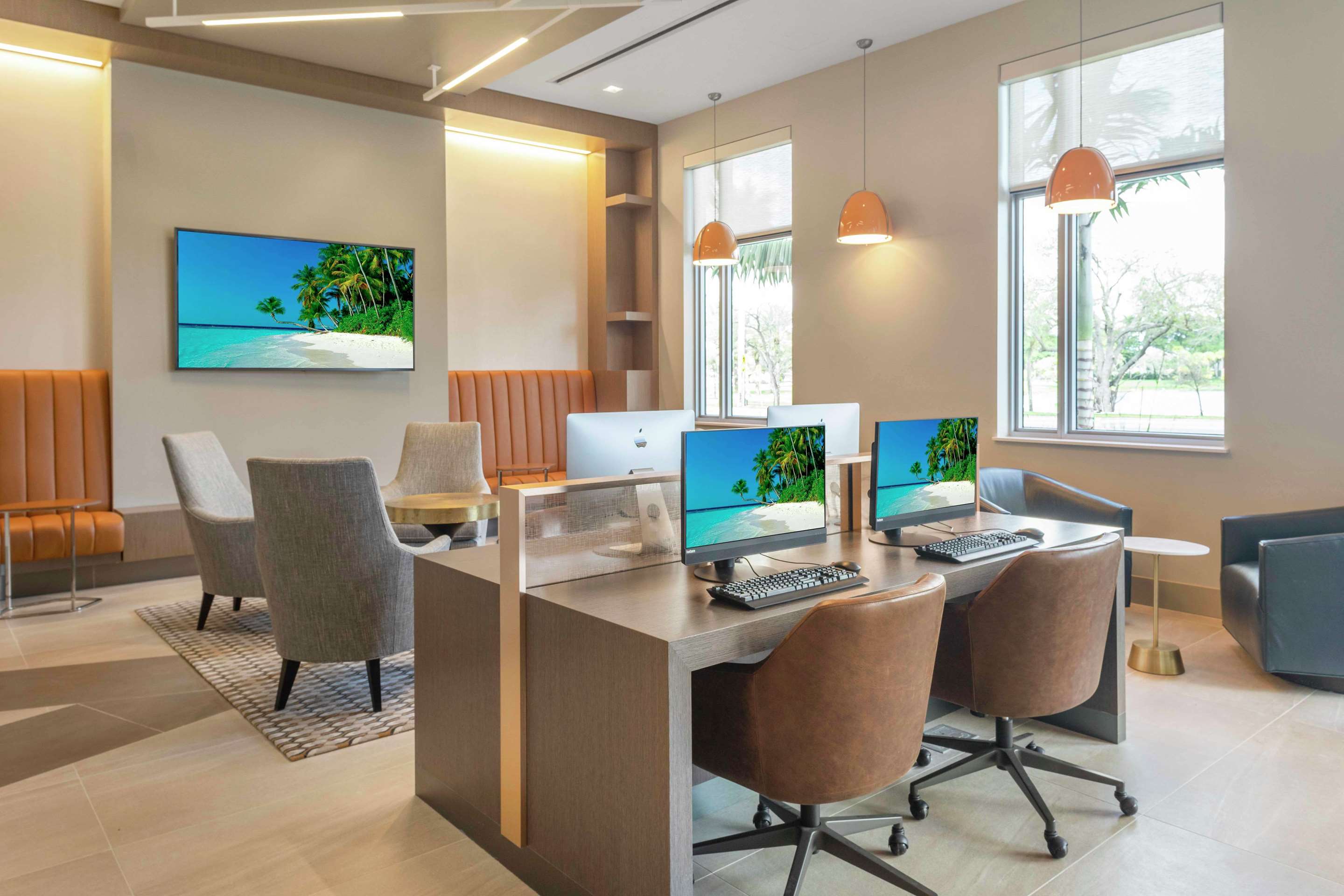 Business Center | Hilton Miami Dadeland