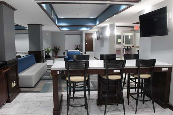 Amenities - Best Western Inn & Suites Six Flags San Antonio - I-10, Exit 558