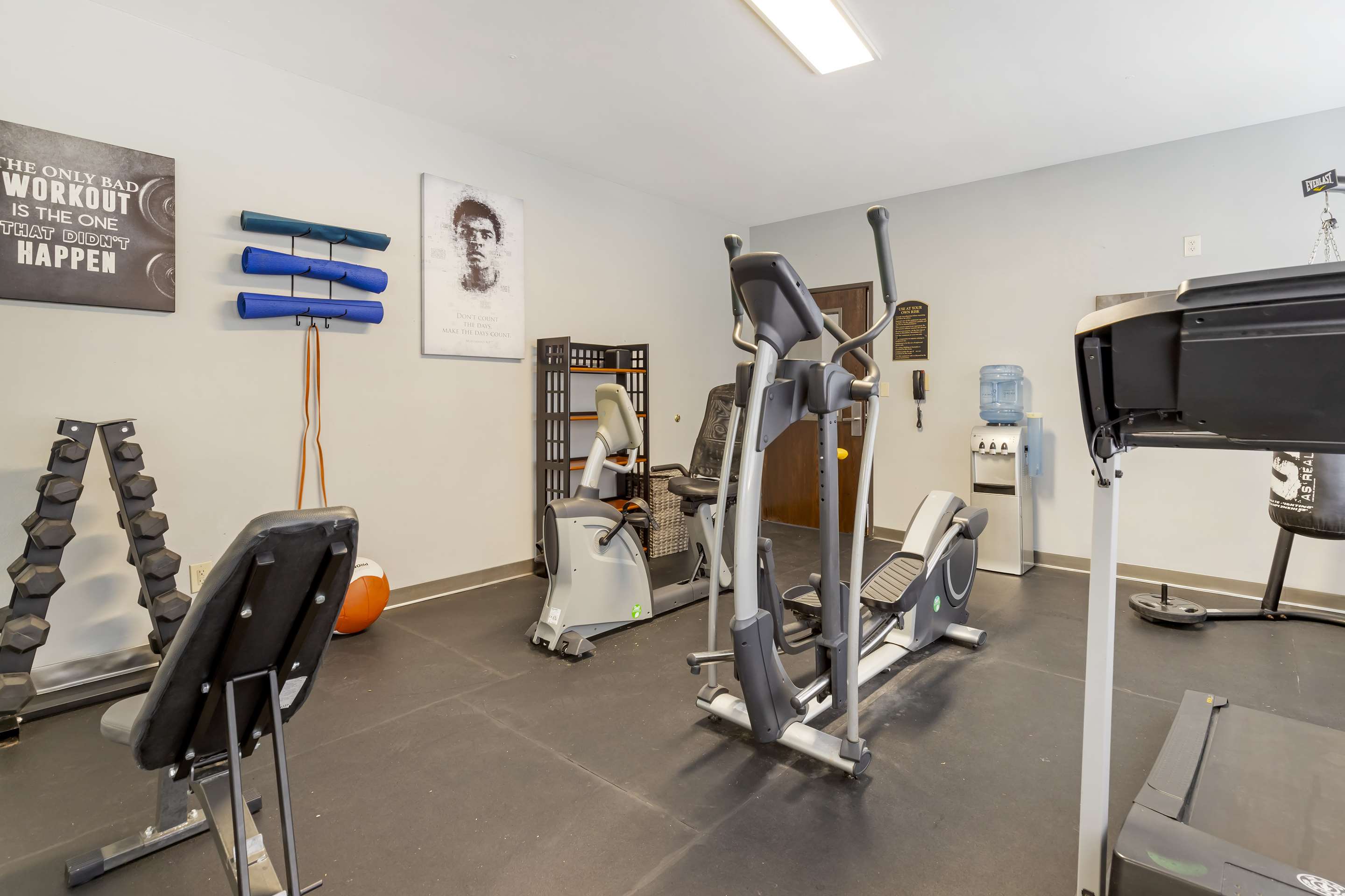 Fitness Center | Best Western Medical Center North Inn & Suites Near Six Flags