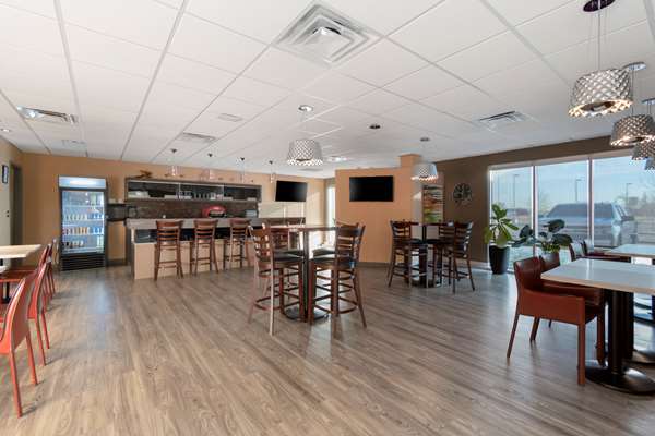 Amenities - Best Western Plus Airport Inn & Suites Saskatoon
