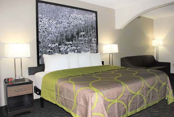  - Super 8 Hotel High Point