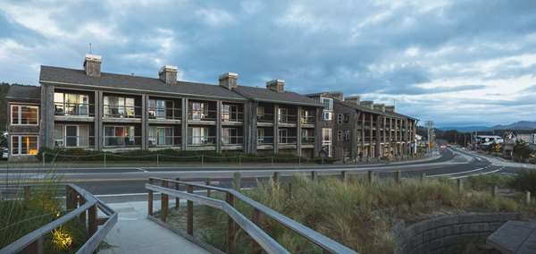 Exterior view - Inn at Cape Kiwanda Pacific City