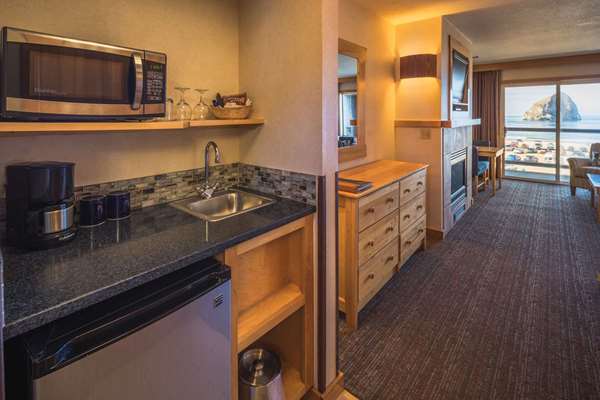  - Inn at Cape Kiwanda Pacific City