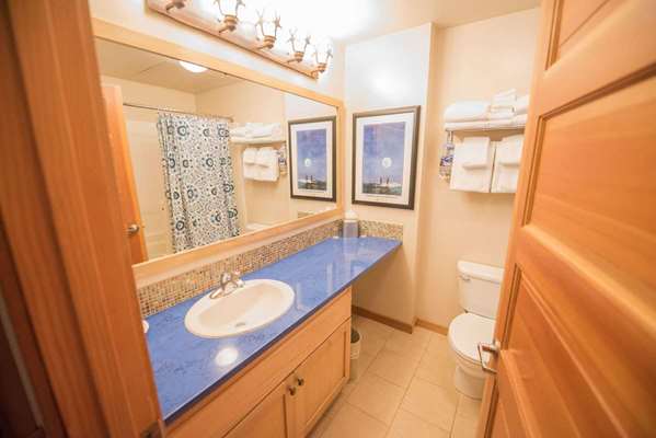  - Inn at Cape Kiwanda Pacific City