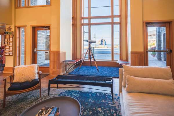  - Inn at Cape Kiwanda Pacific City