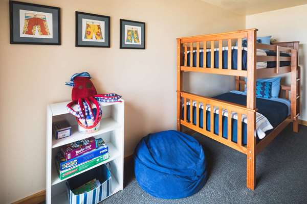  - Inn at Cape Kiwanda Pacific City