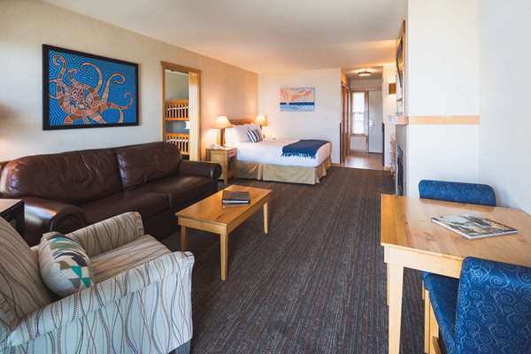  - Inn at Cape Kiwanda Pacific City