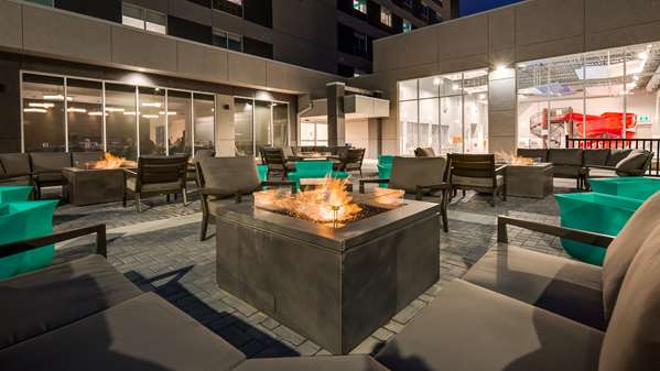  - Best Western Premier Winnipeg East Hotel