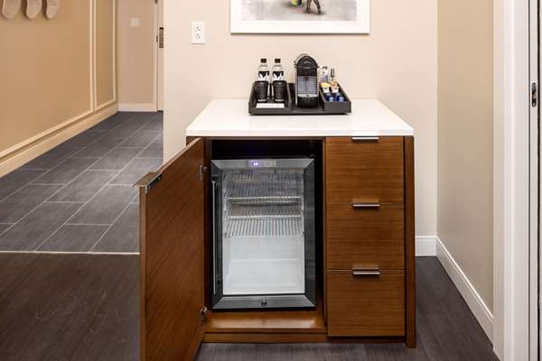  - Quin Central Park Hotel by Hilton Club New York