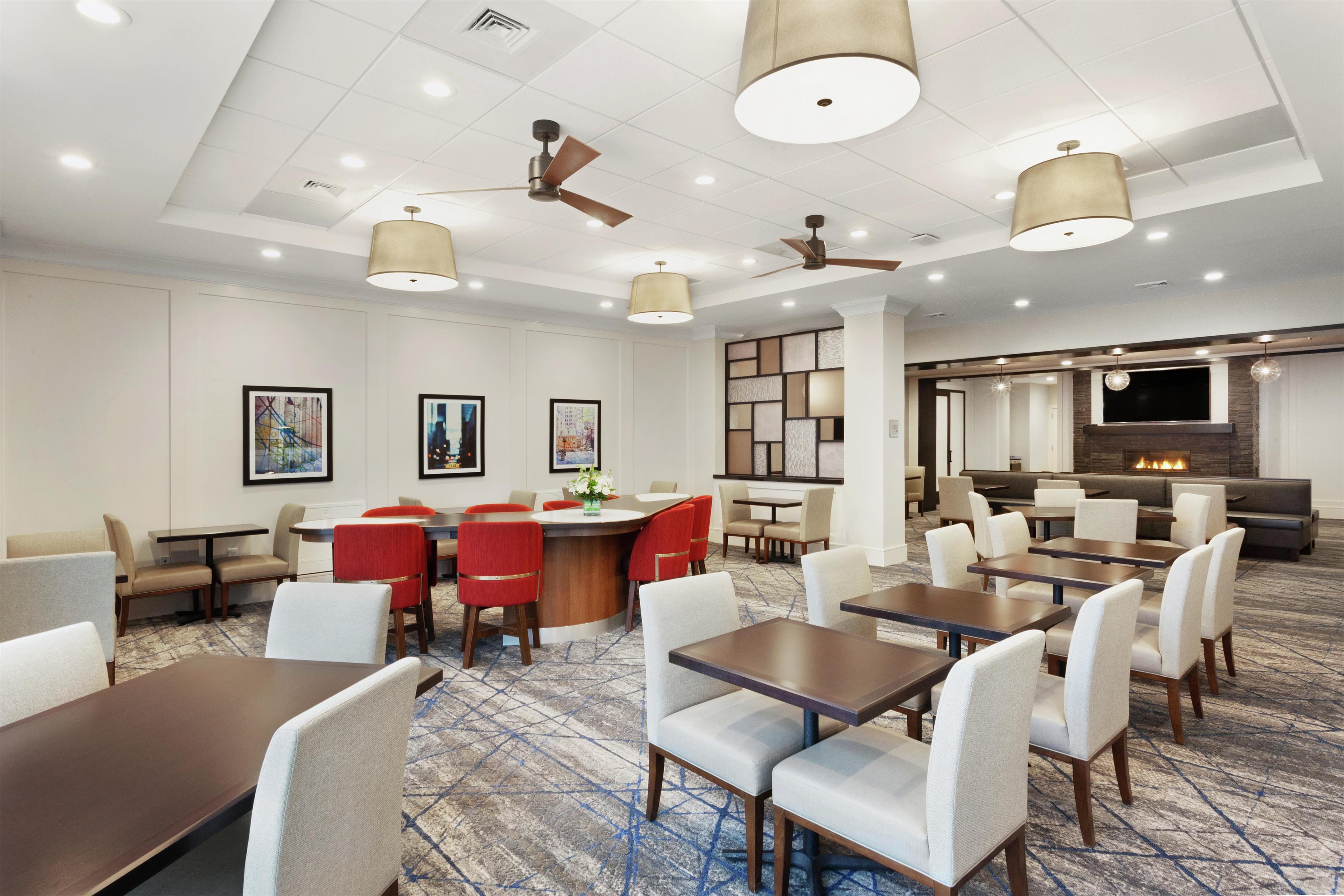 Lobby | Homewood Suites by Hilton Providence Downtown