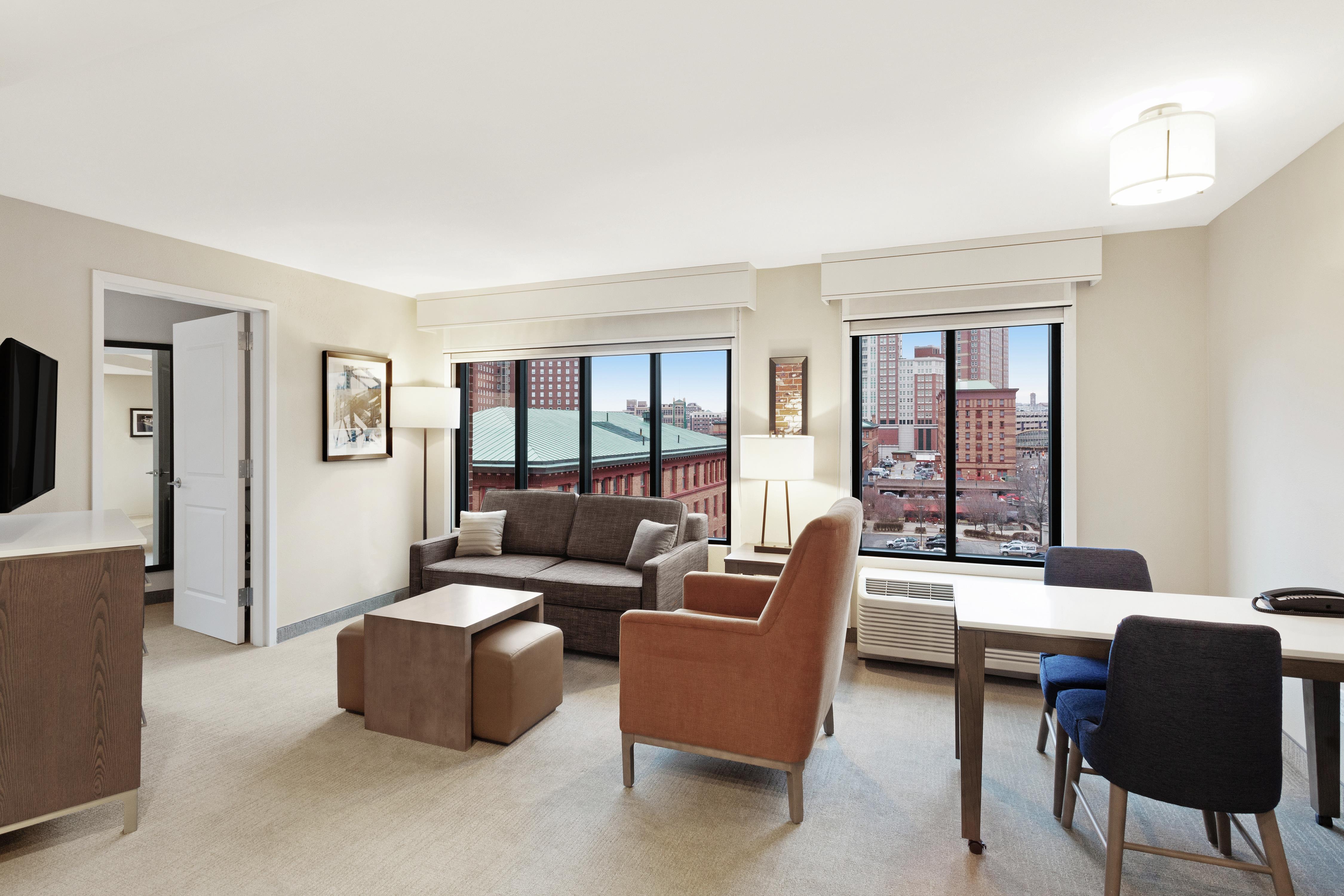 Homewood Suites by Hilton Providence Downtown Room Type - 1 KG 1BDRM CORNER SUITE