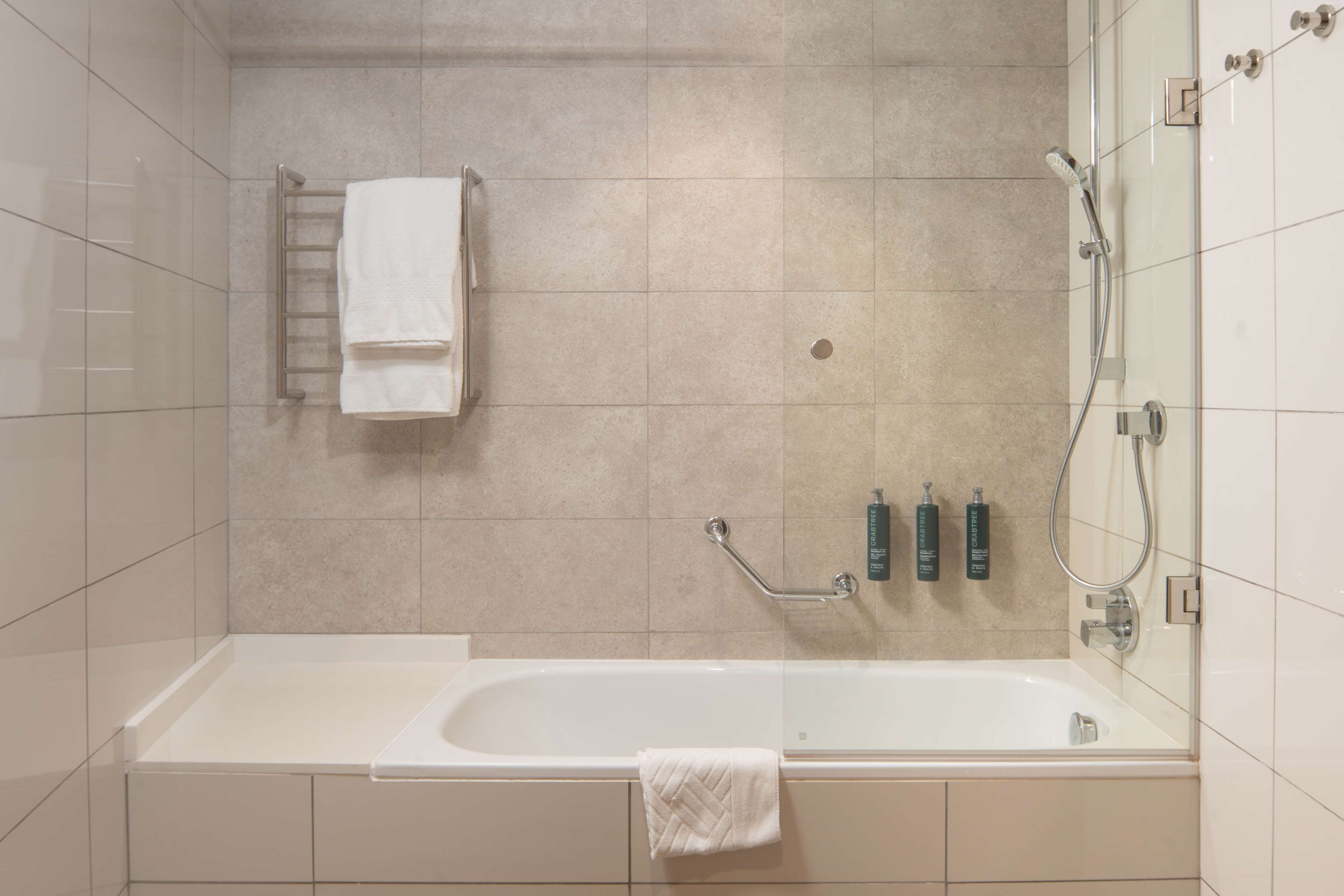 Hilton Garden Inn Mbabane Room Type - FAMILY CONNECTING ROOM