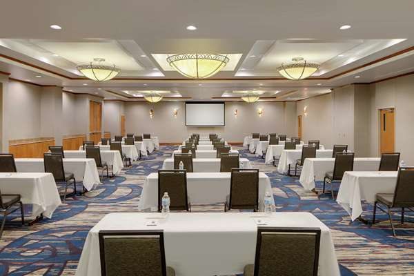  - DoubleTree by Hilton Richmond Airport Sandston - I-64, Exit 197