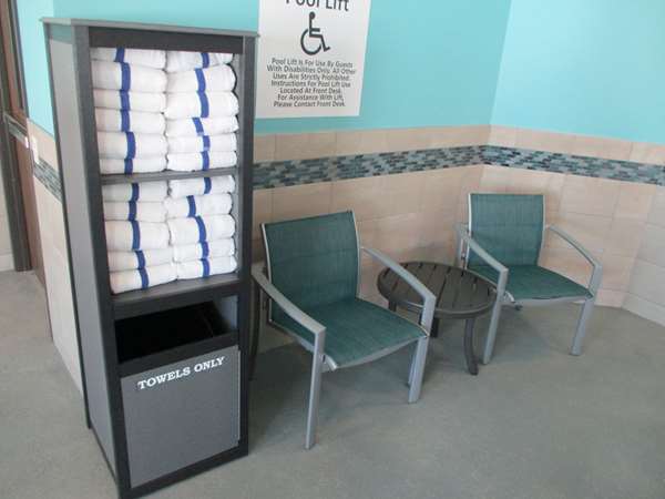 Pool - Best Western Plus Rapid City Hotel - I-90, Exit 61