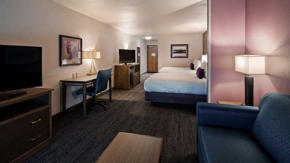Suite - Best Western Plus Rapid City Hotel - I-90, Exit 61