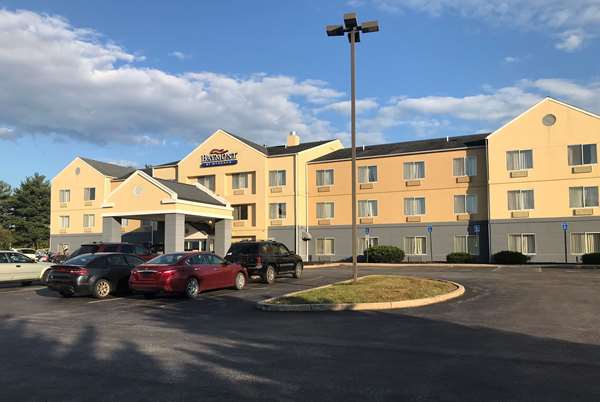 Exterior view - Baymont Inn & Suites Chambersburg - I-81, Exit 14