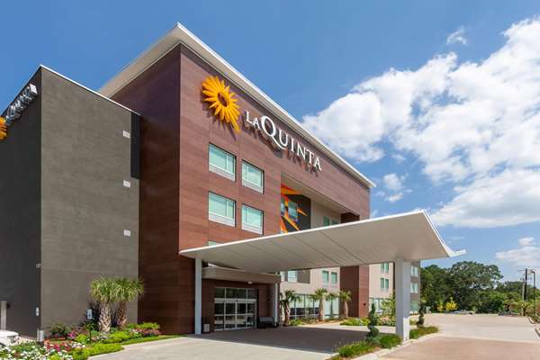 Exterior view - La Quinta Inn & Suites Lafayette