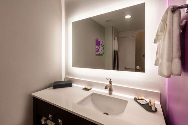  - La Quinta Inn & Suites Lafayette