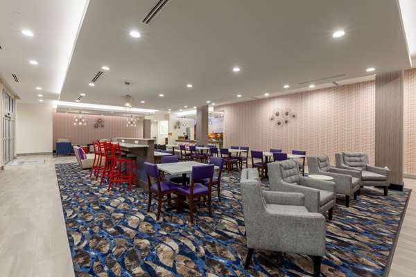  - La Quinta Inn & Suites Lafayette