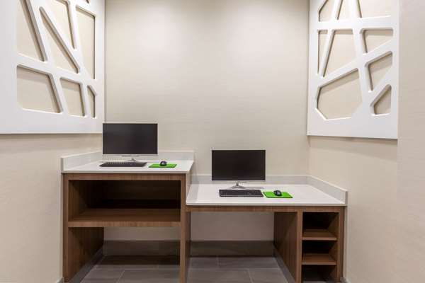 Conference Area - La Quinta Inn & Suites Lafayette