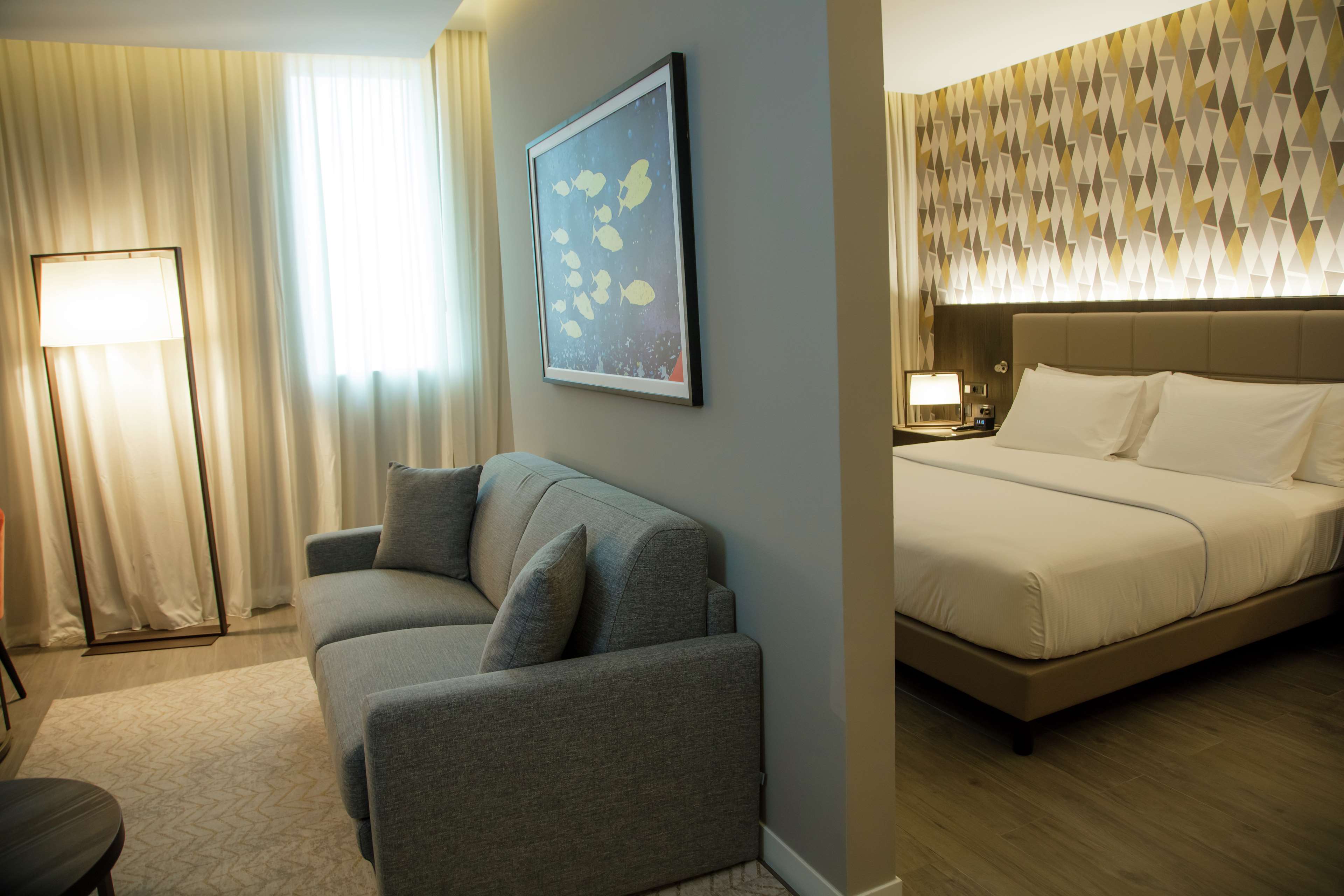 Doubletree by Hilton Pointe-Noire Room Type - KING JUNIOR SUITE W  VIEW