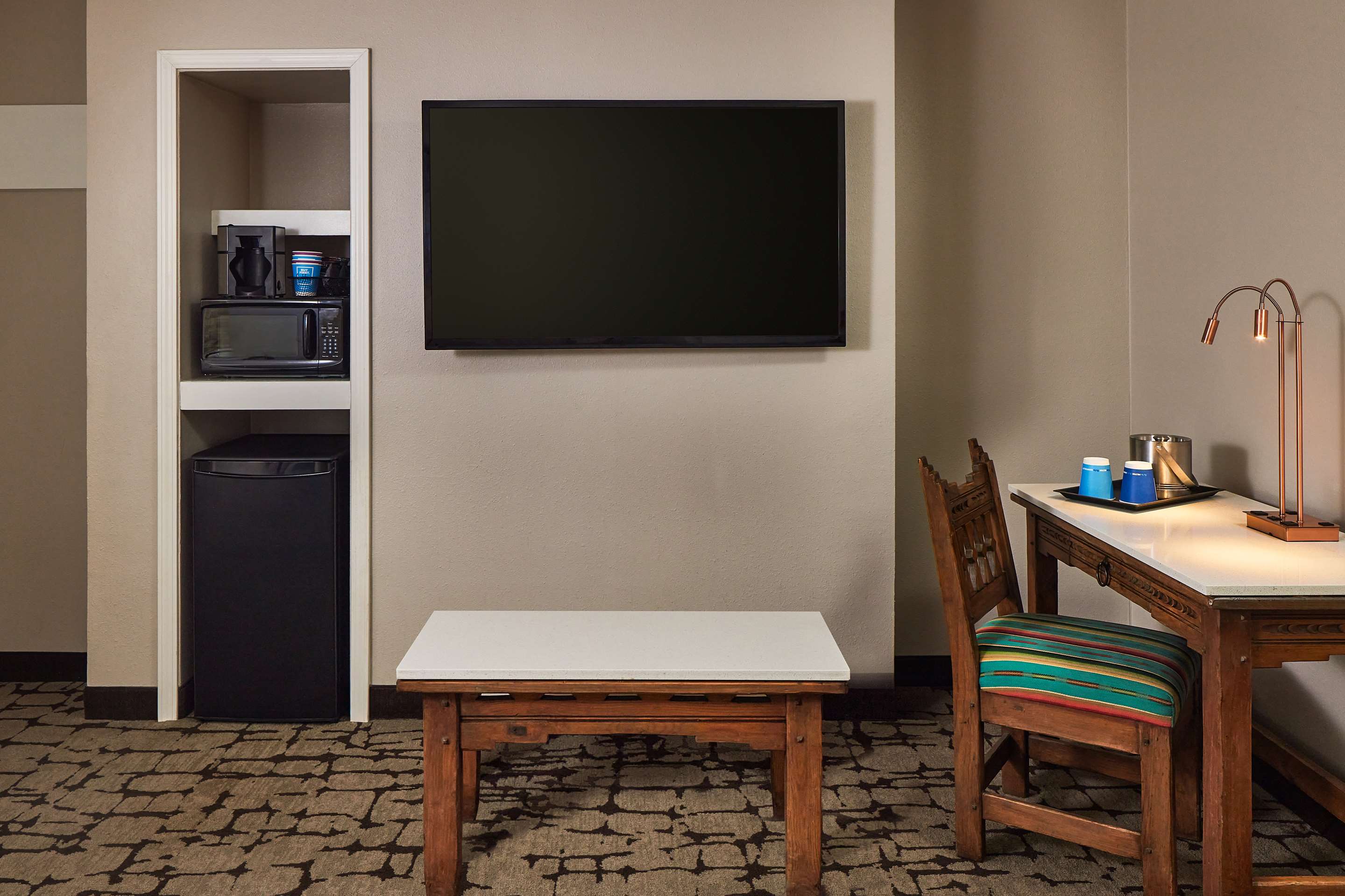 Guest room