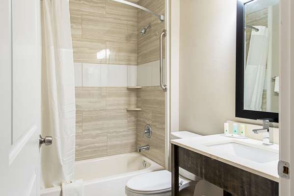  - Quality Inn Mishawaka