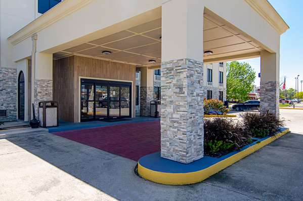 Exterior view - Quality Inn & Suites Gonzales - I-10, Exit 177