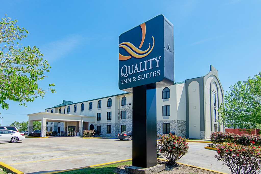 Quality Inn & Suites Gonzales