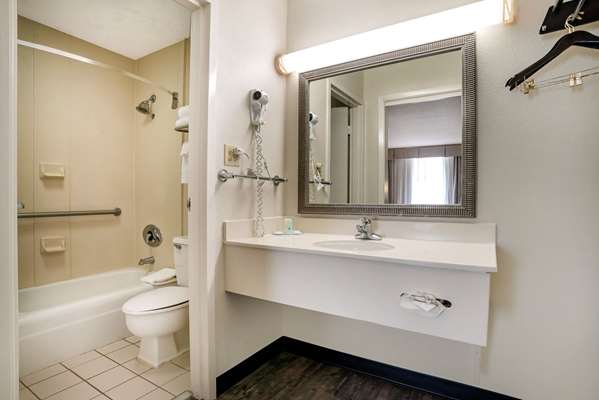  - Quality Inn Baton Rouge - I-12, Exit 2