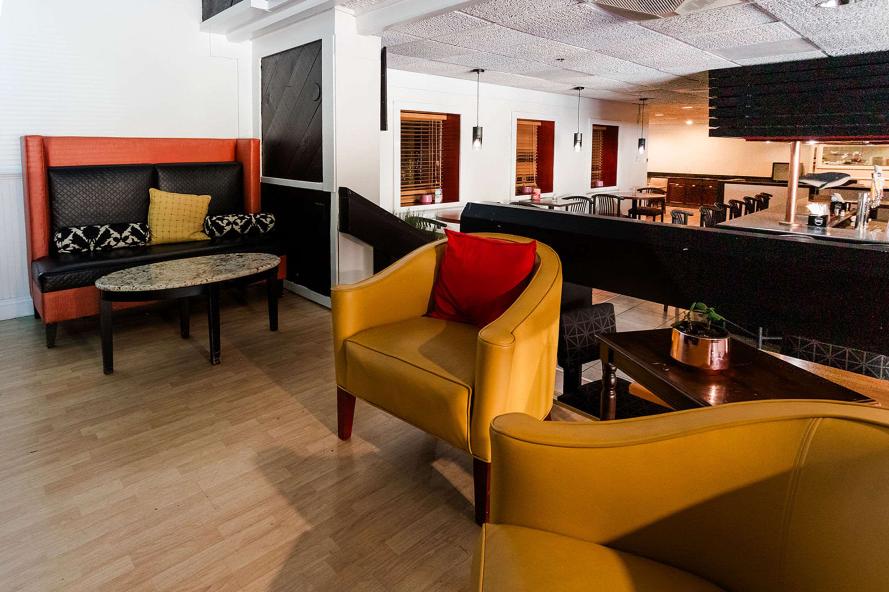 Lounge | Clarion Hotel BWI Airport Arundel Mills