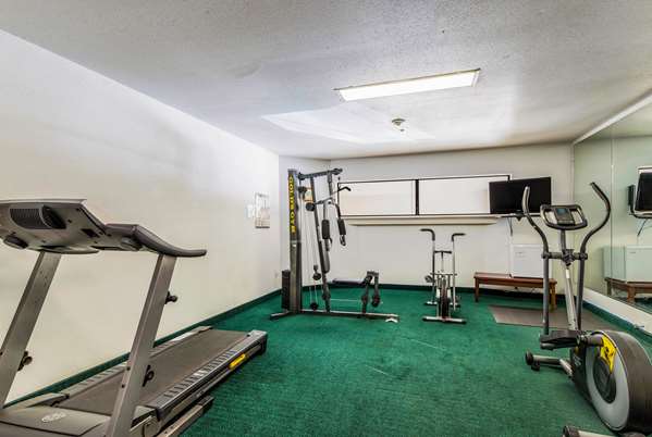 Fitness/ Exercise Room - Rodeway Inn Decatur