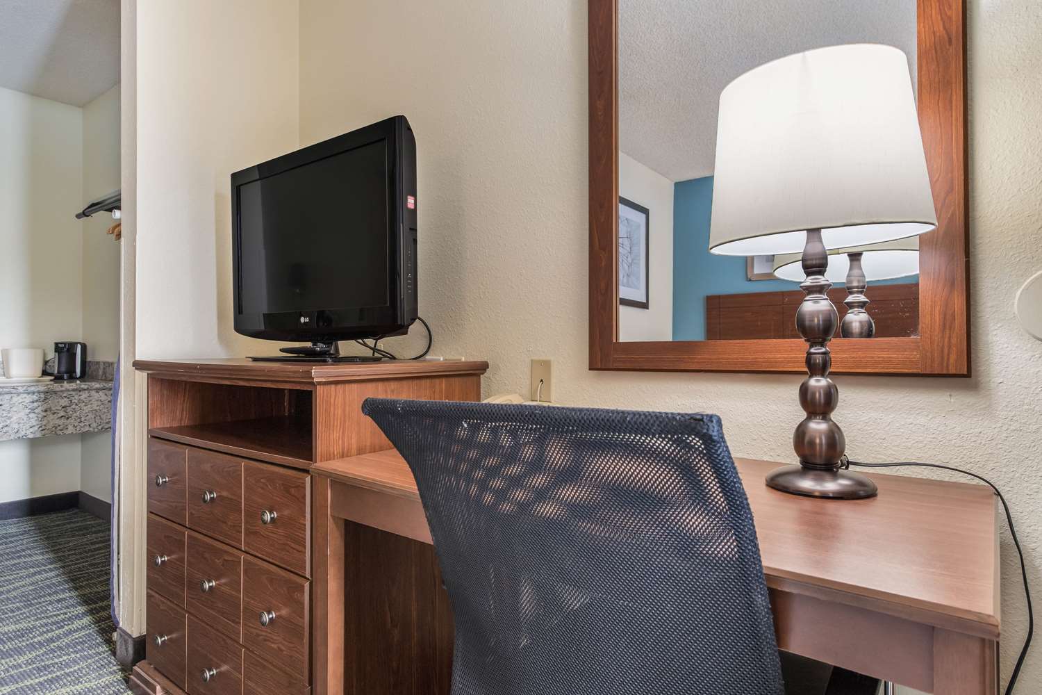 Quality Inn Bellevue I90, Exit 11 & 11A, WA See Discounts