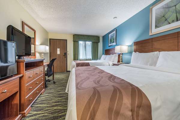  - Quality Inn Bellevue - I-90, Exit 11 & 11A