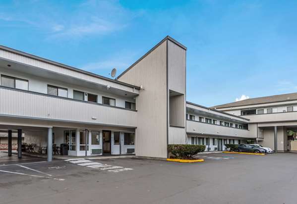 Exterior view - Quality Inn Bellevue - I-90, Exit 11 & 11A