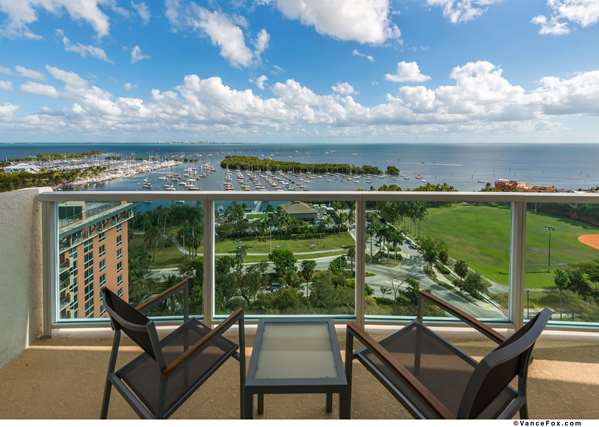 Arya Hotel  Suites Coconut Grove