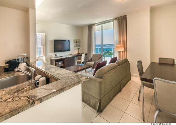 Arya Hotel  Suites Coconut Grove
