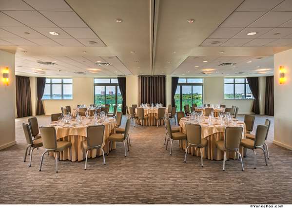 Arya Hotel  Suites Coconut Grove