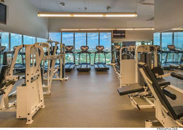 Fitness/ Exercise Room - Hotel Arya Coconut Grove