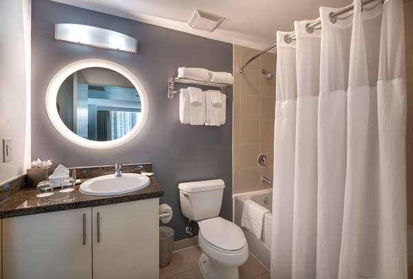  - Hotel Arya Coconut Grove