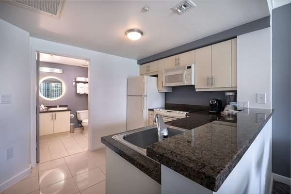  - Hotel Arya Coconut Grove