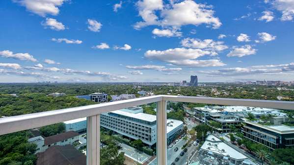 Arya Hotel  Suites Coconut Grove