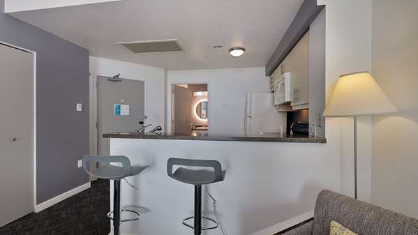 1 King Bed, Non-Smoking, Bayview, Balcony, Flat Screen Television, Kitchenette, Work Desk