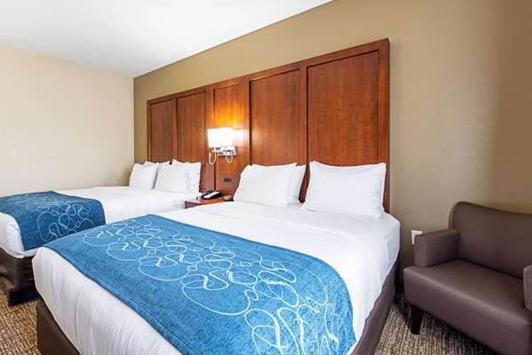  - Comfort Inn & Suites Pine Bluff - I-530, Exit 39