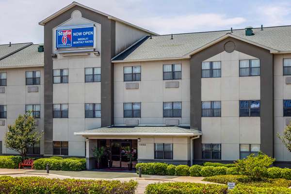 Exterior view - Studio 6 Extended Stay Hotel Fort Hood Killeen