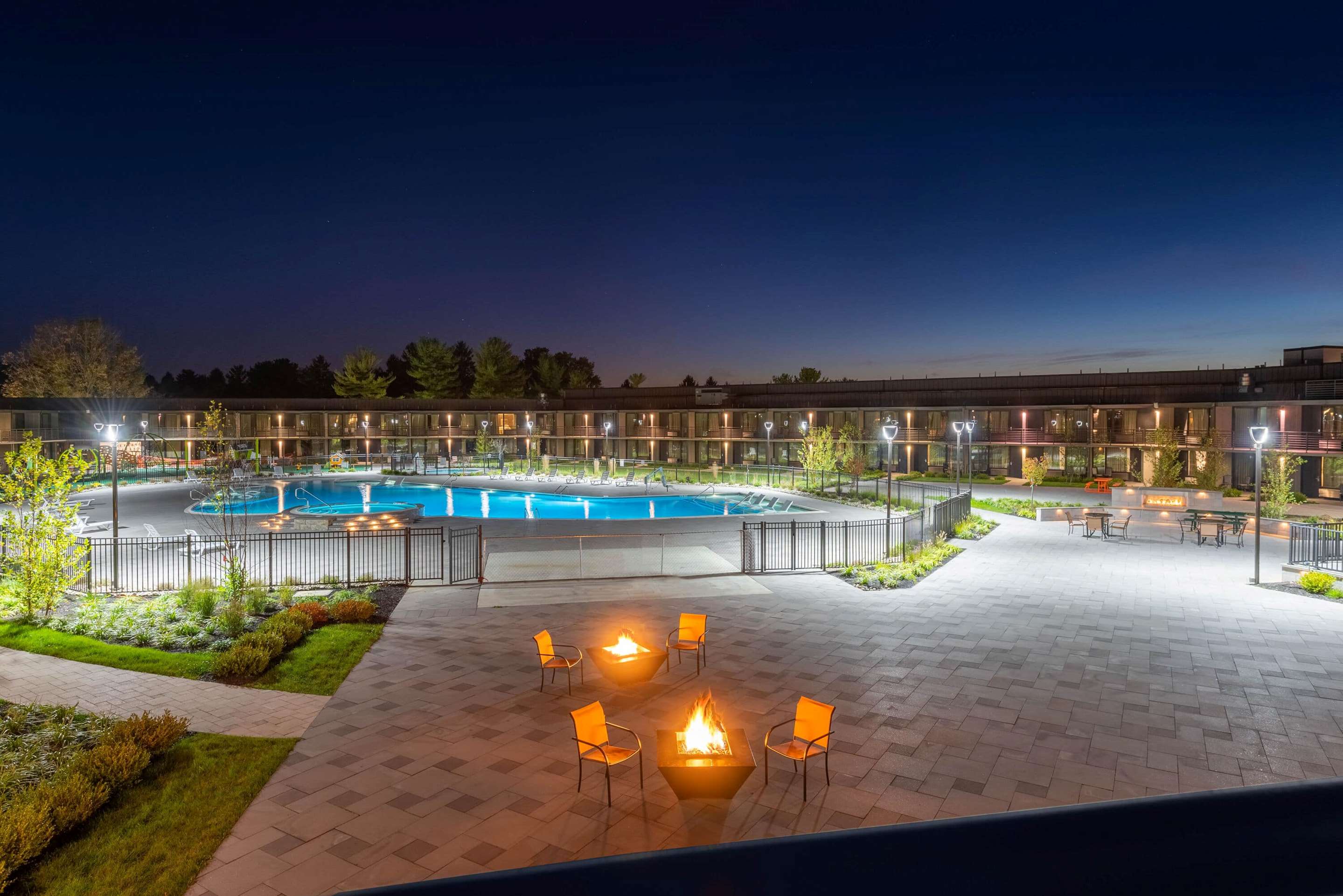 Pool | Wyndham Lancaster Resort & Convention Center