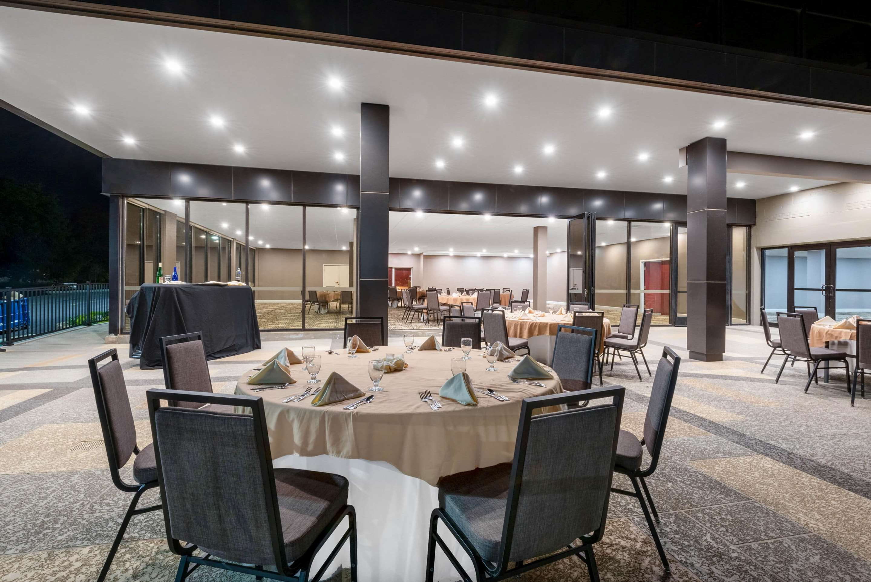 BarLounge | Wyndham Lancaster Resort & Convention Center