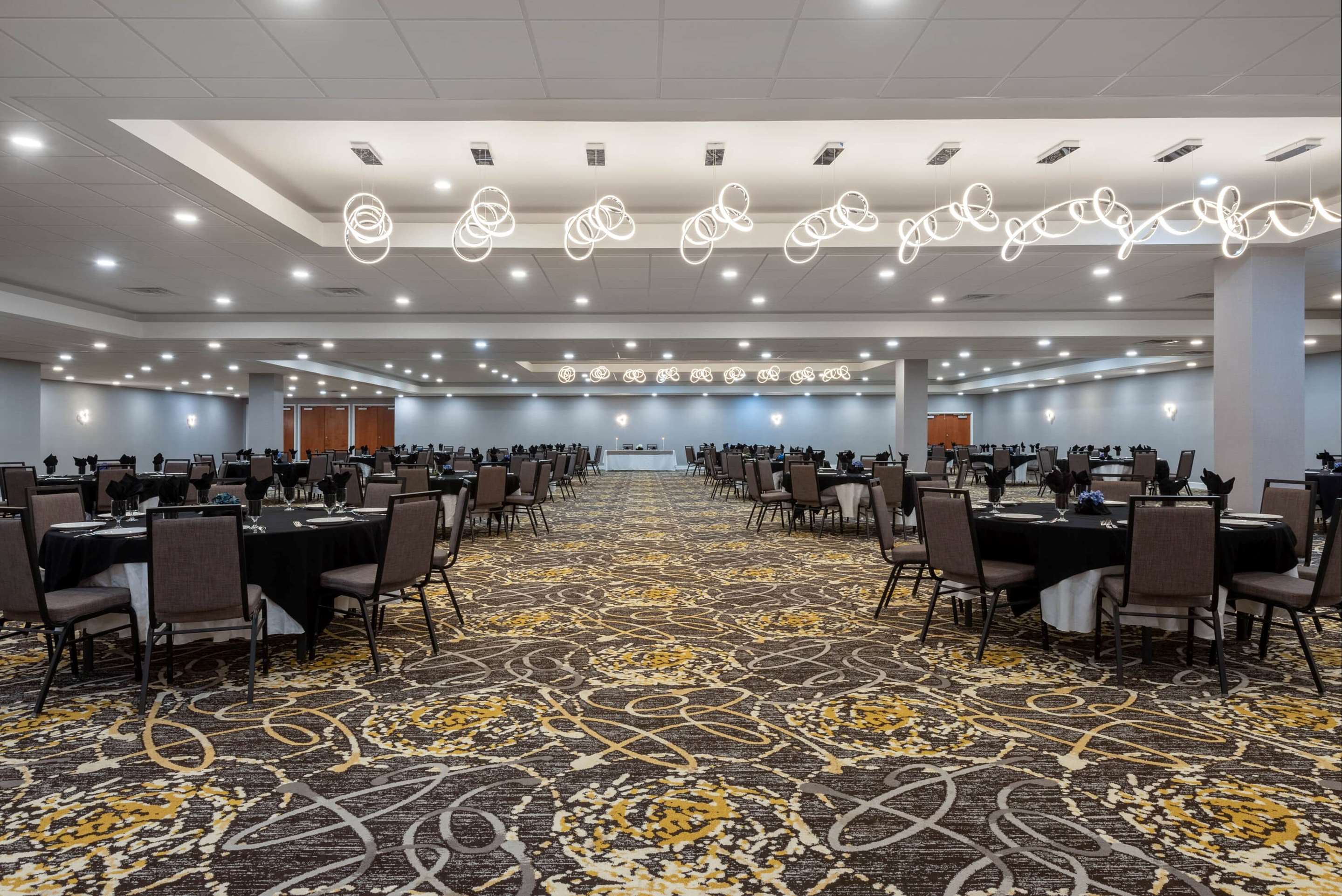 Ballroom | Wyndham Lancaster Resort & Convention Center