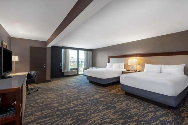  - Wyndham Lancaster Resort & Convention Center