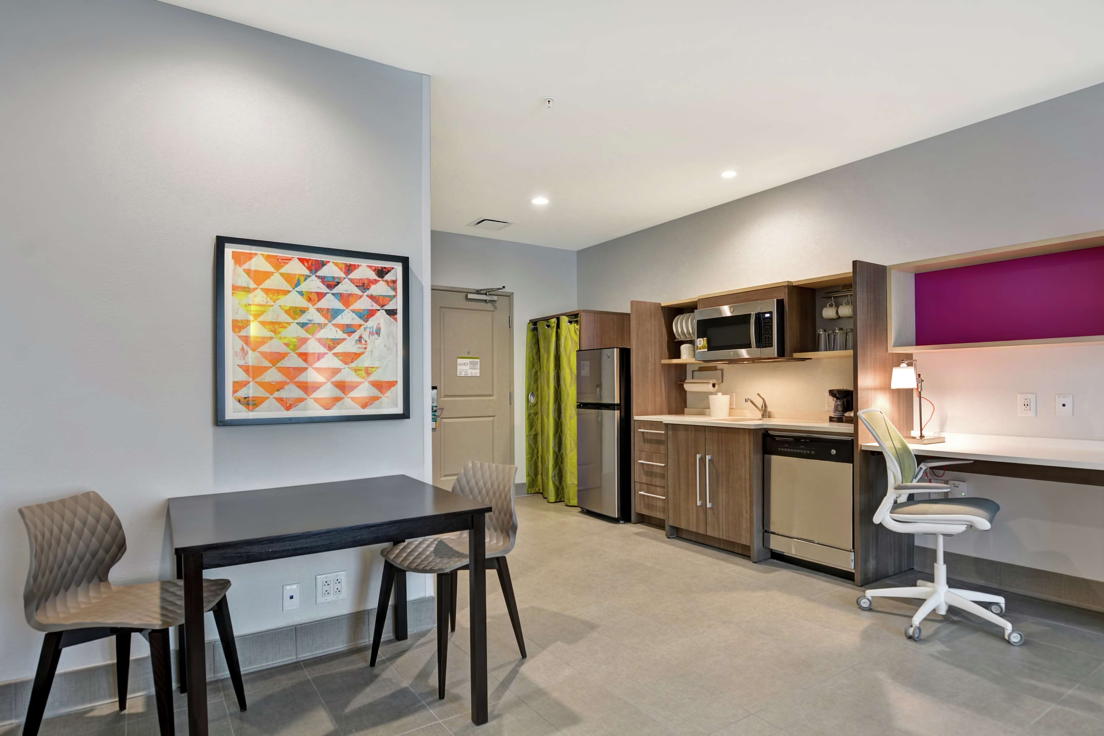 Home2 Suites by Hilton Charleston West Ashley Room Type - 1 KING 1BDRM SUITE NONSMOK
